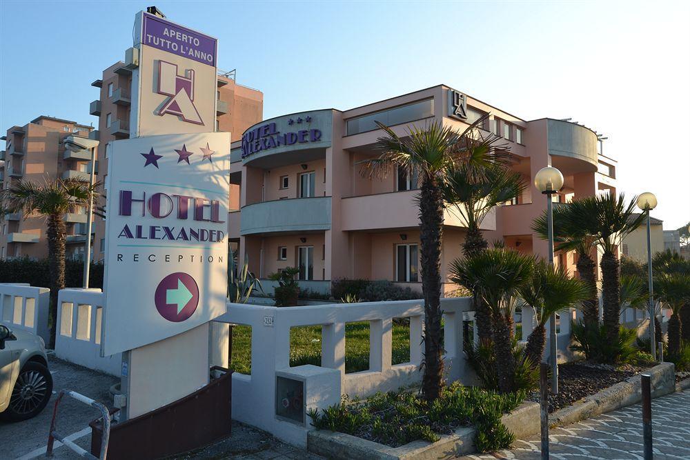 Mia Hotel Нумана Экстерьер фото